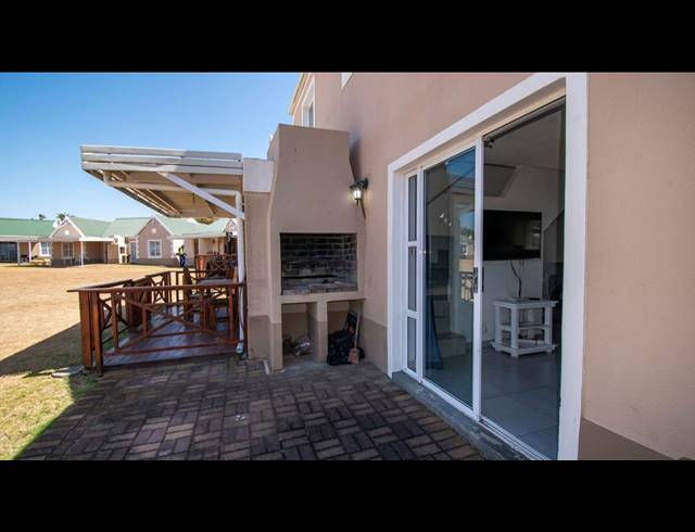 2 BEDROOM APARTMENT FOR SALE IN MARINA MARTINIQUE